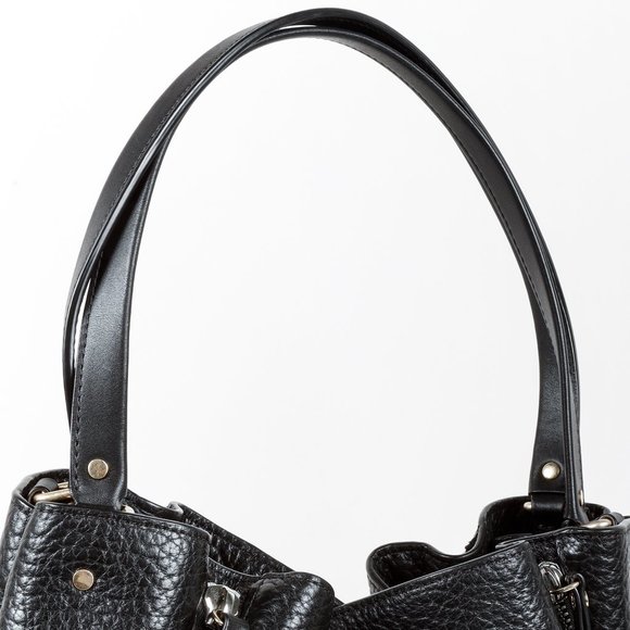 Burberry Maidstone Black Leather Tote - Picture 6 of 16